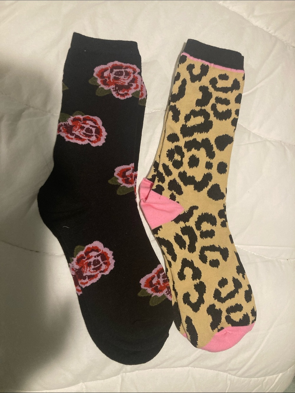kate spade Black Rose and Beige Leopard Crew Socks